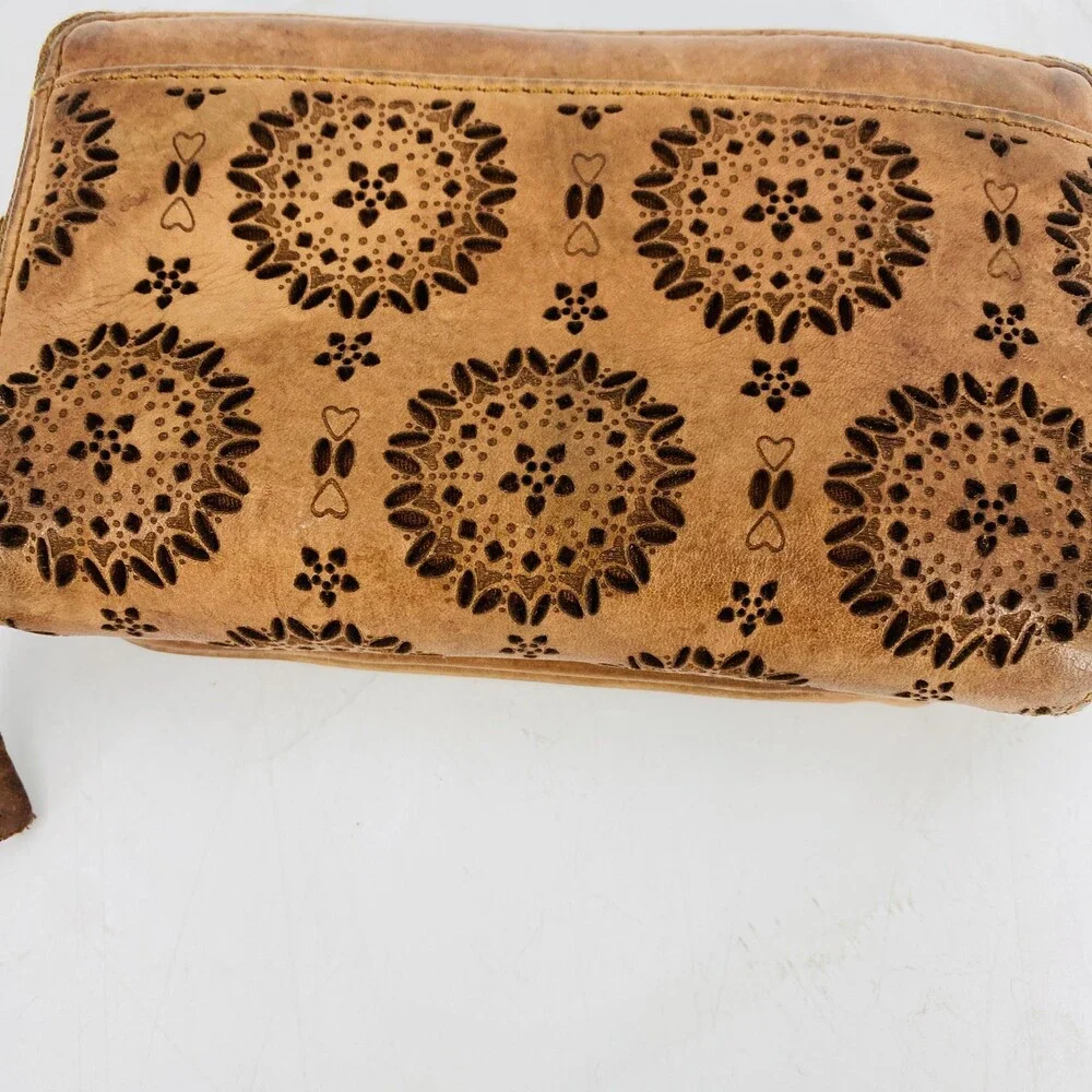 100% Genuine Leather Laser Cut Mandala Design Zip Up Cash/Card Wallet Boho Brown